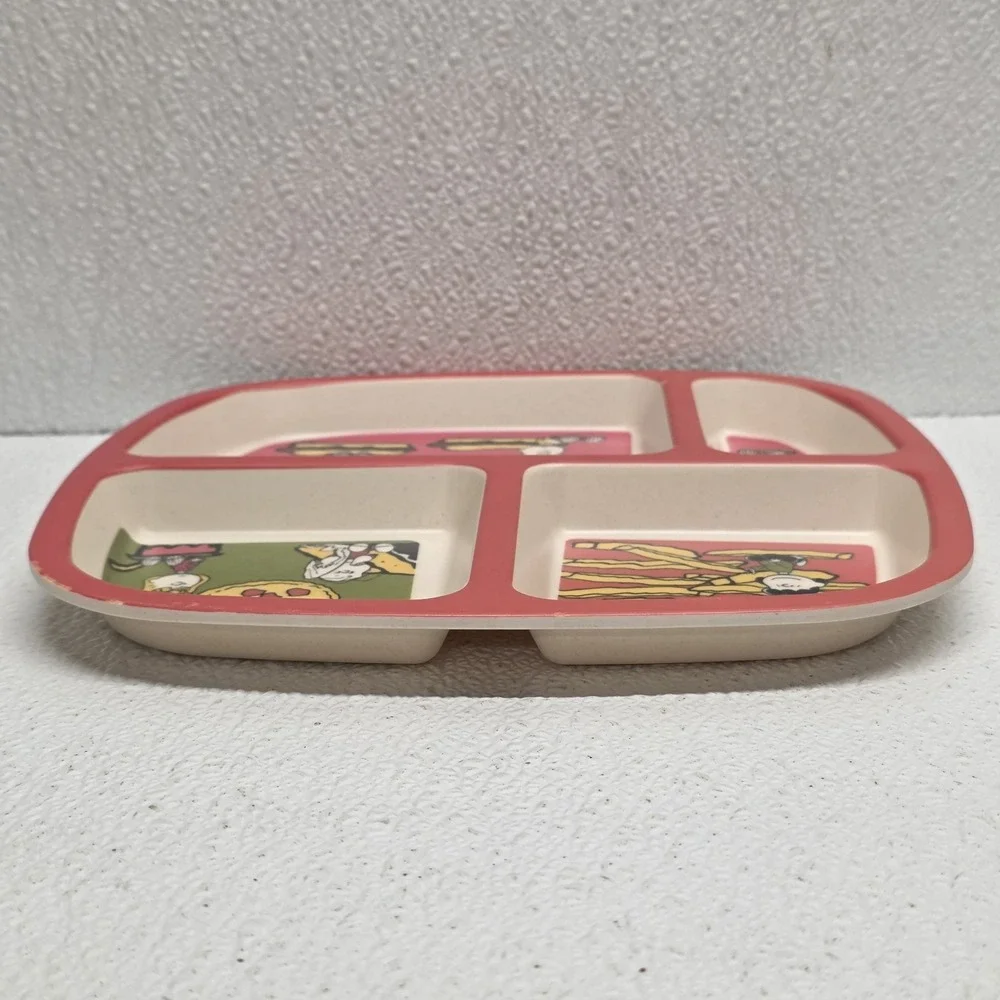 2020 Peanuts Worldwide LLC Set Of 2 Melamine Divided Plates Pizza Fries Cake